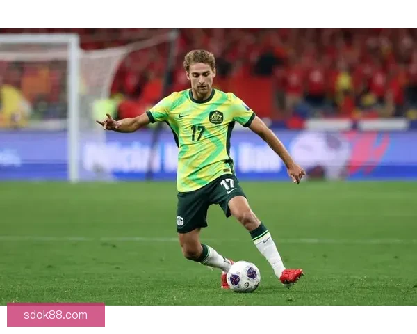 23岁华裔中场瑞安蒂格即将加盟上海海港引发中超关注热议新篇章